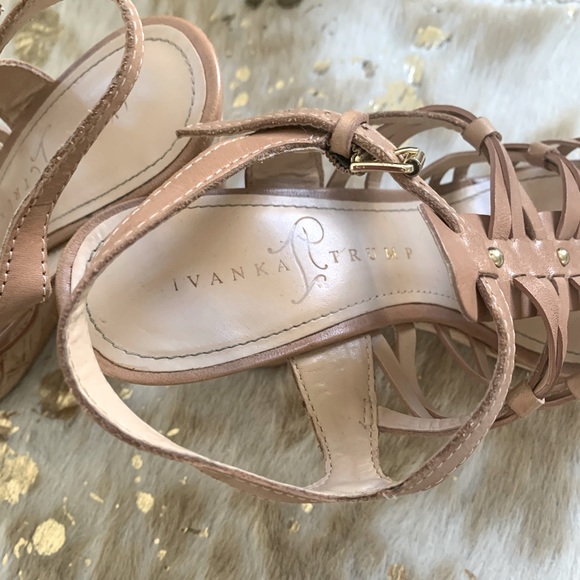 Leather and cork platform Nude Sandal - Picture 4 of 4